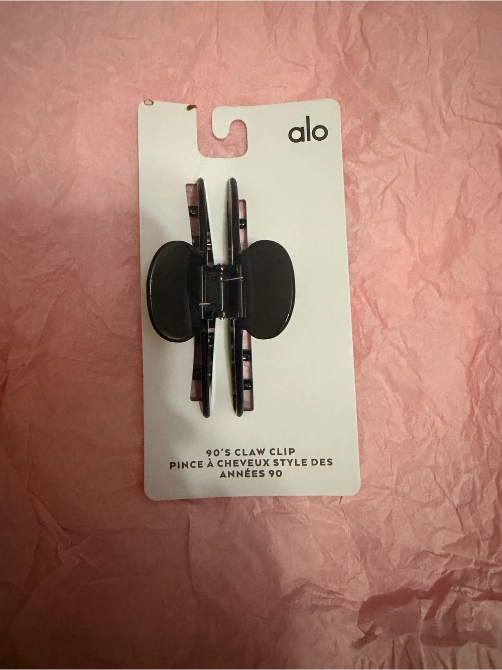 ALO Yoga Black Hair Clip with Gold Logo - Picture 4 of 6